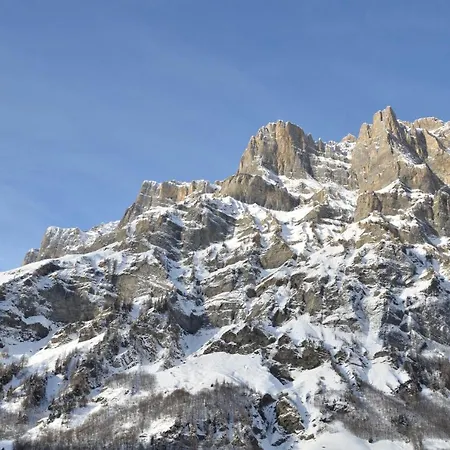 Albina Alpenblick ロイカーバード